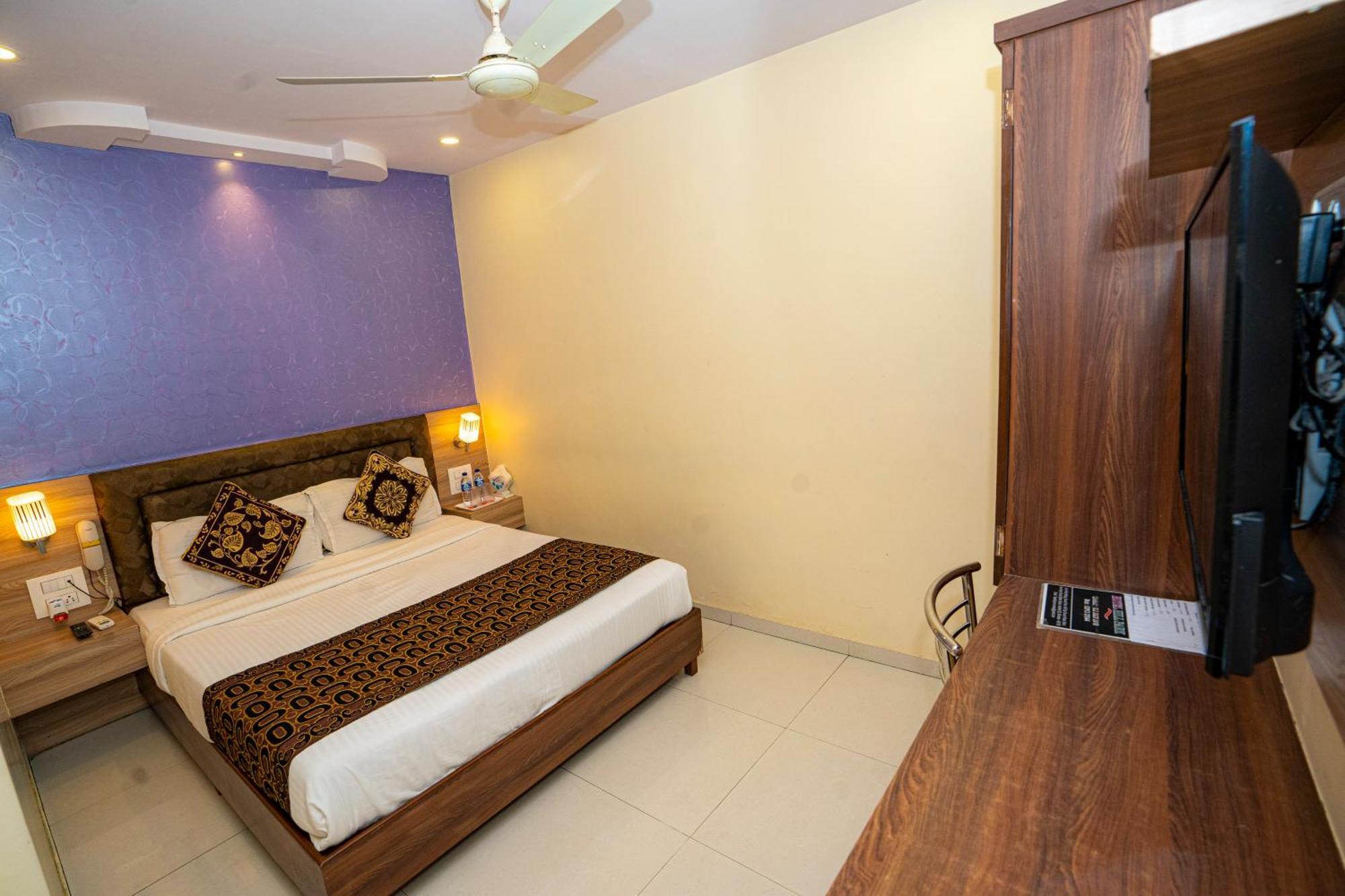 Hotel Hill Park Mumbai Luaran gambar